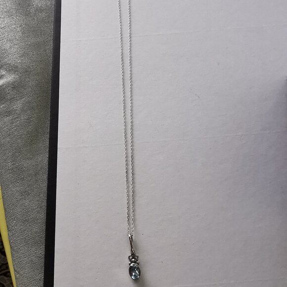 Sterling Silver Blue Topaz pendant on Sterling Chain - Picture 11 of 13